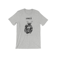 Load image into Gallery viewer, Grey t-shirt with the Umeå design with northern Swedish animals.