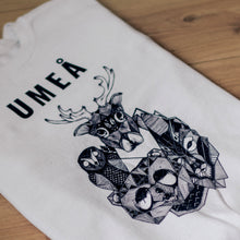 Load image into Gallery viewer, Photo of Umeå sweater